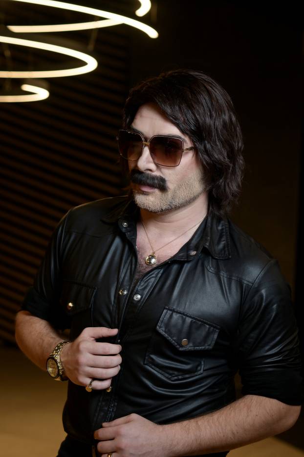 Zagreb: Pjevač Mario Roth