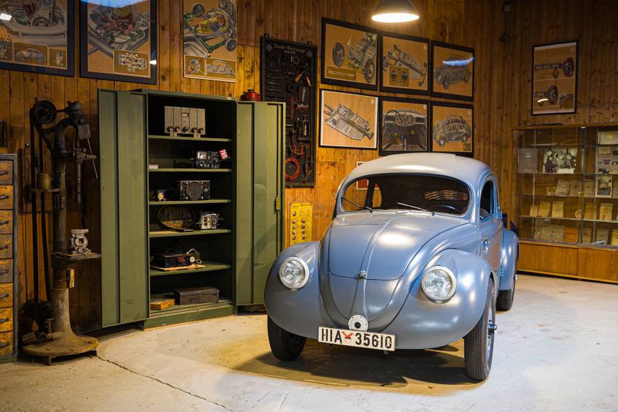  Hessisch Oldendorf: Traugott Grundmann vlasnik je jednog od prvih prototipova VW Bube