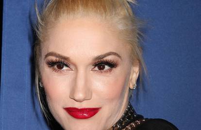 Frcaju iskre: Gwen Stefani je 'pala' na kolegu iz 'The Voicea'