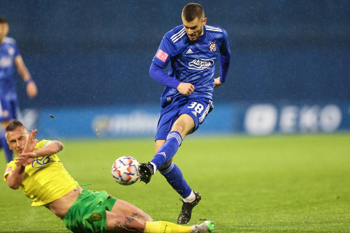 Dinamo iz penala jedva do bodova, VAR isključio Burtona