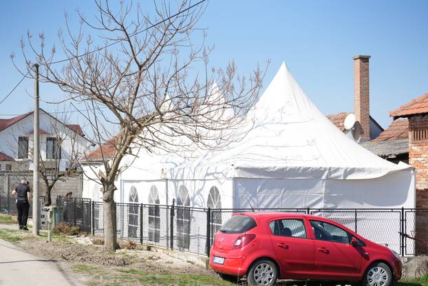 Posljednji ispraćaj brata Darka Lazića