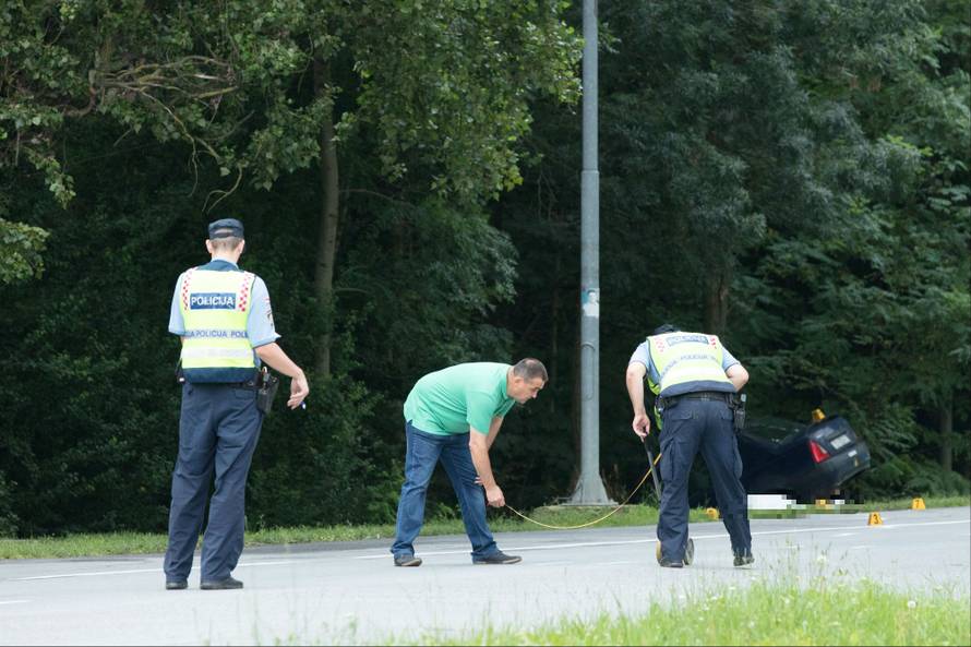 Muškarac u Valpovu preminuo u automobilu tijekom vožnje