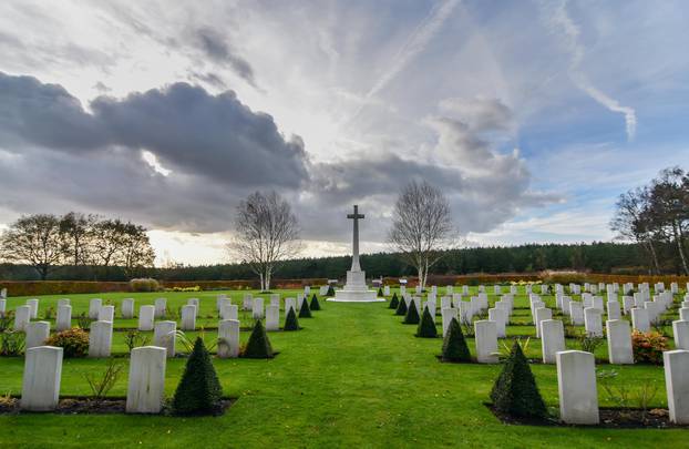 The Cross of Sacrifice at Cannock Chase Military Cemetery instantly identifies a Commonwealth War Graves cemetery.  Beautifully tended, as they all are, the information panel tells you that this one contains 383 burials from the First World War, 97 Common