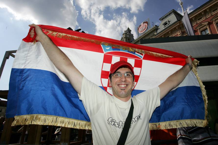 ARHIVA - 2012. Zagreb: Do?ek hrvatskih olimpijaca na Trgu bana Jela?i?a