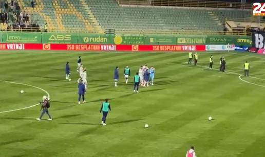 VIDEO Dinamovi igrači stigli pred Boyse, oni ih poslali u svlačionicu! Pogledajte situaciju