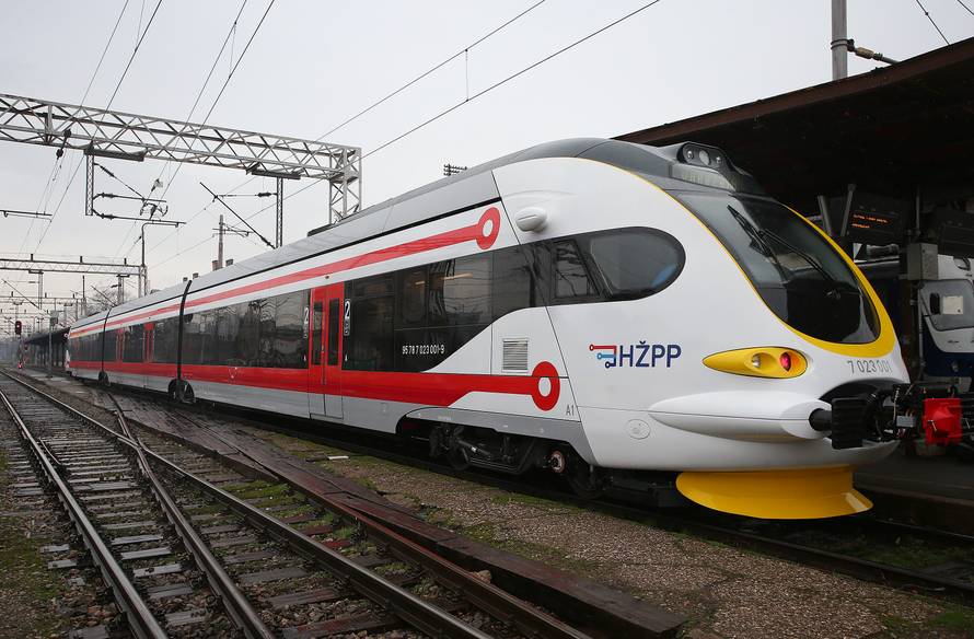 HAC će dići kredit od 500.000 eura da bi platio konzultante