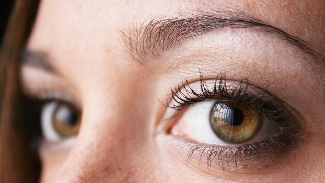 Poboljšajte si  vid: Svaki dan radite ove lagane vježbe za oči