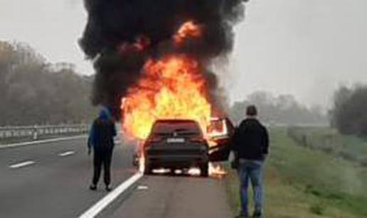 VIDEO Planuo BMW na autocesti