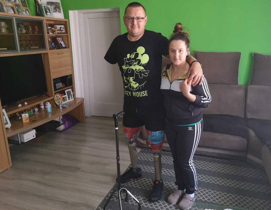 Zvonko (30) uči hodati: 'Imam nove noge. Ljudi, hvala svima!'