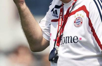 Bayern i službeno potvrdio da je Louis van Gaal dobio otkaz