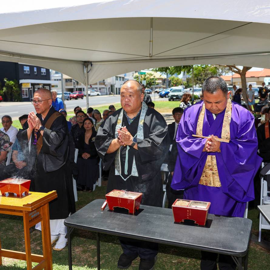 Bell is rung to commemorate 80th anniversary of the atomic bombing of Hiroshima