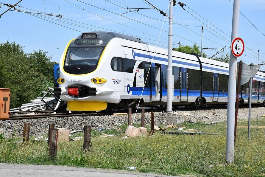 VIDEO Putnica iz vlaka strave: 'Bili smo u panici, vrata su bila zaglavljena. Nismo mogli van'