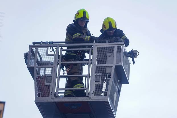 Zagreb: Sa zgrade u Masarykovoj pao komad fasade