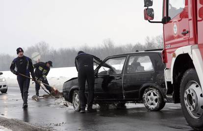 Muškarac automobilom sletio u kanal HE Čakovec i utopio se