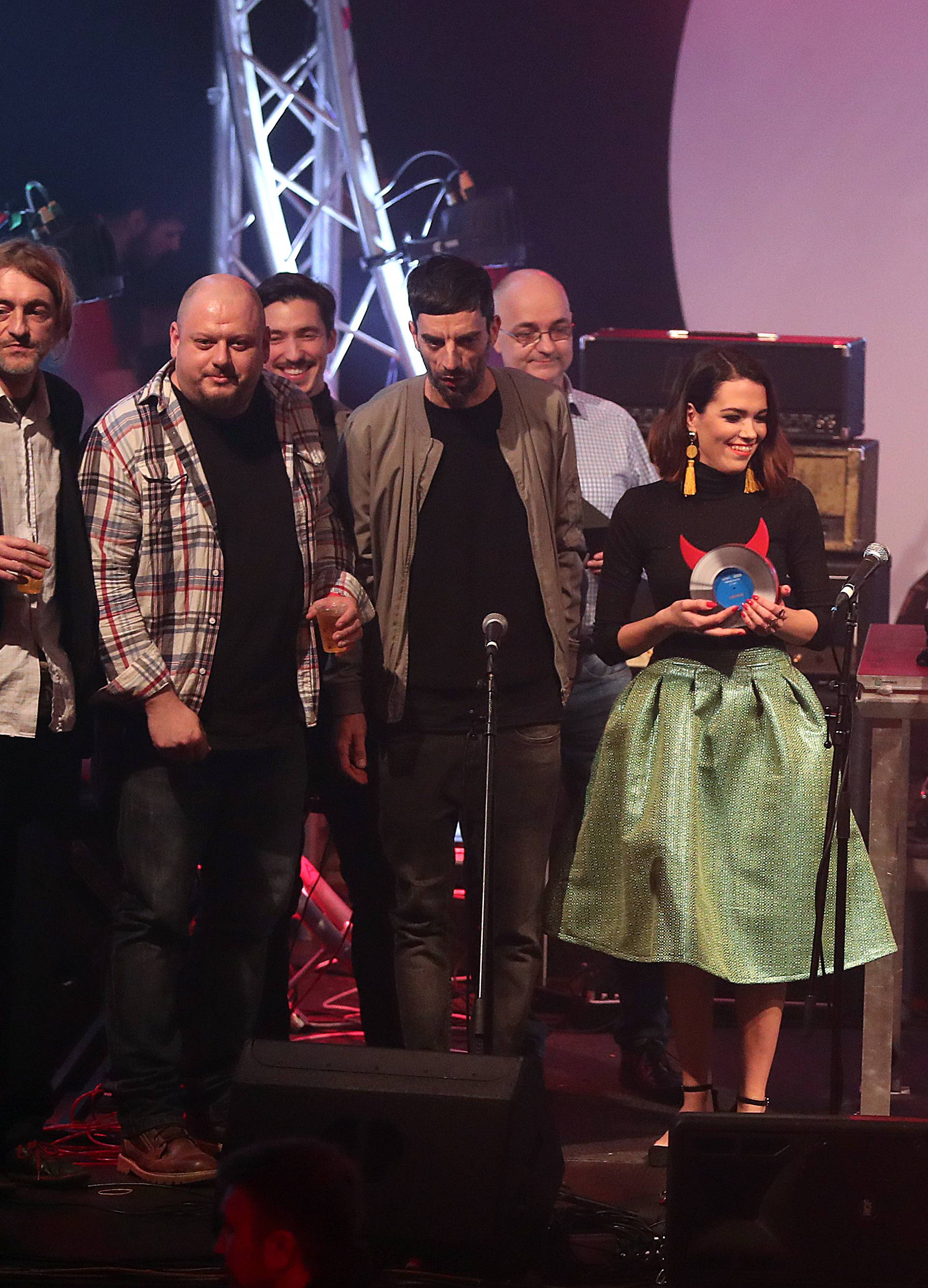 Zagreb: Dodjela nezavisne glazbene novinarske nagrade Rock&Off  u Tvornici