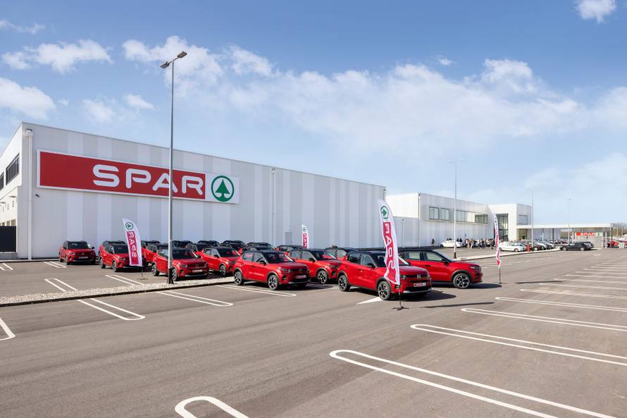 SPAR podijelio 20 automobila pobjednicima velike rođendanske nagradne igre
