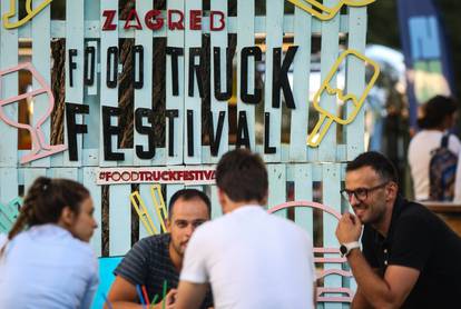 Zagreb: Na Jarunu otvoren Food Truck festival