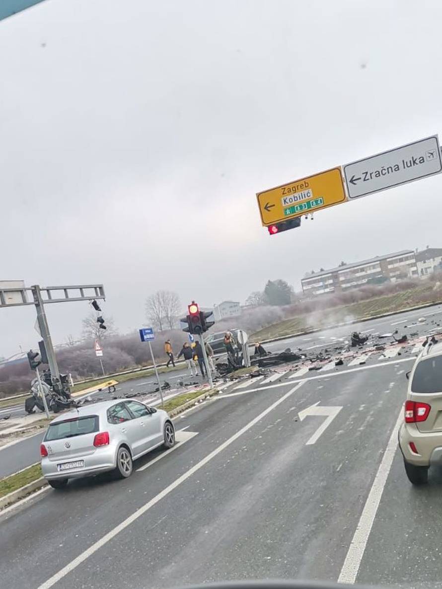 STRAŠNE SCENE Automobilom sletio s ceste pa udario u stup u V. Gorici: Jedan čovjek u bolnici