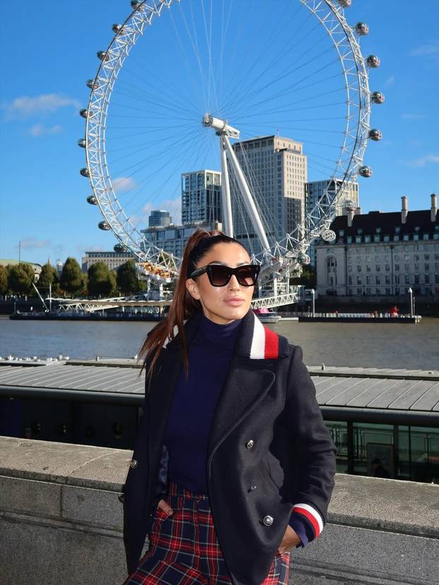 FOTO Hana Hadžiavdagić slavi rođendan: Pogledajte kako se mijenjala kroz godine...