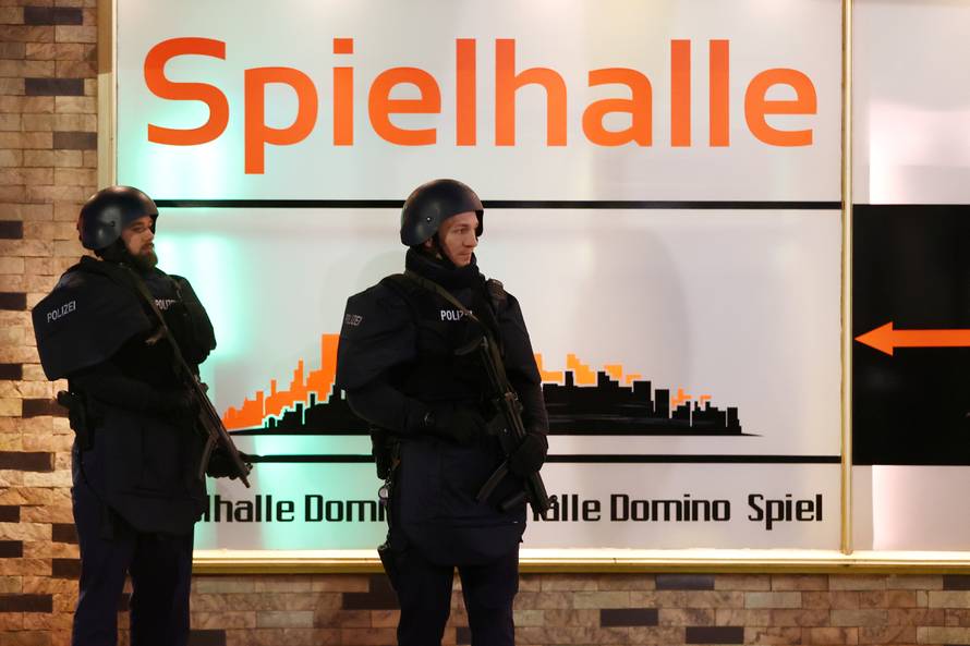 Pokolj u Njemačkoj: Napadača našli mrtvog, ostavio je i pismo