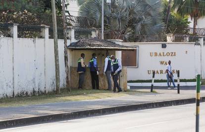 Napadač ubio trojicu policajaca i zaštitara ispred francuskog veleposlanstva u Tanzaniji