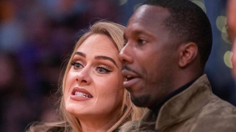 Adele se u tajnosti udala za moćnog sportskog agenta s kojim je u vezi već pet godina?