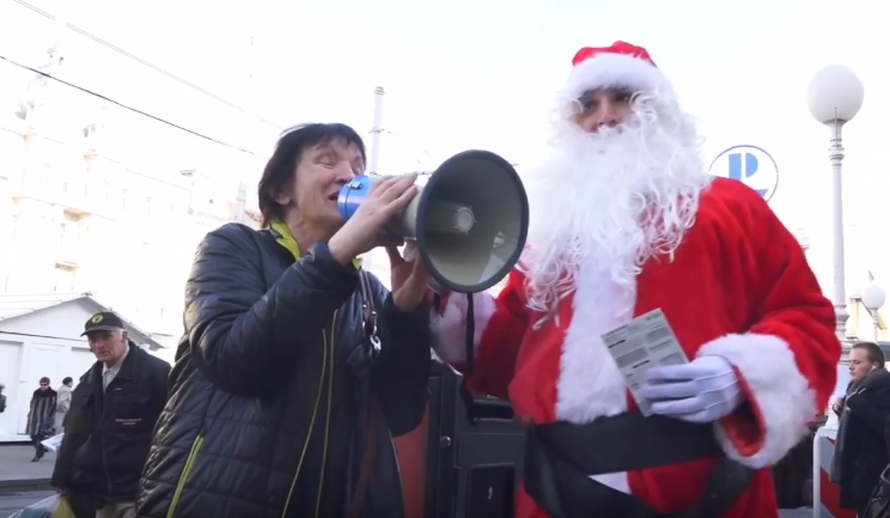 Neopisiva sreća u Zagrebu: Djedica građanima uljepšao dan
