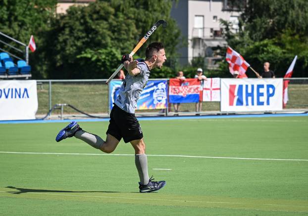 Zagreb: Hokej na travi, HAHK Mladost protiv HK Concordia 1906