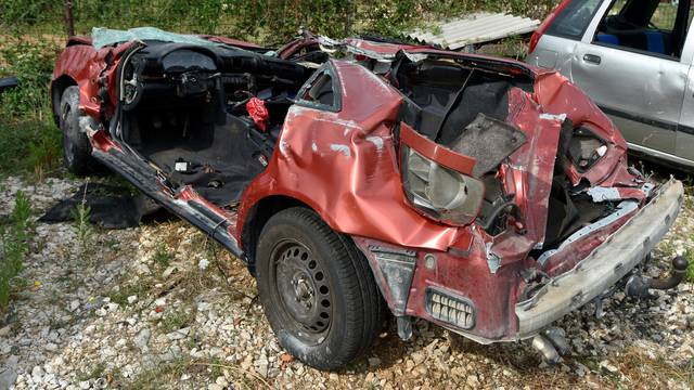 Poginule dvije sestre: Podigli optužnicu protiv vozača zbog tragične nesreće kod Maslenice
