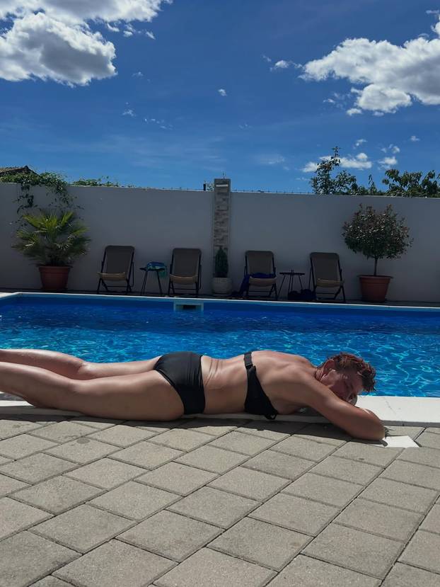 FOTO Štefica je u 'Život na vagi' ušla sa 157 kila: Prepolovila se, a sada se fotka u bikiniju