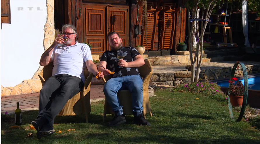 U 'Direktoru Svemira' ekipa je dobila neobičan zadatak: 'Sada se ludo zabavljajte tri minute'