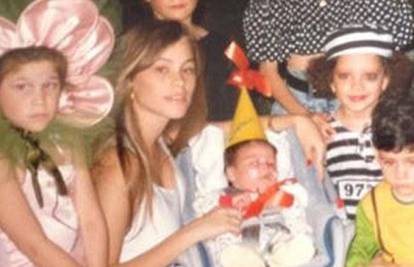 Sofia kao teen mama: Objavila fotku snimljenu prije 22 godine