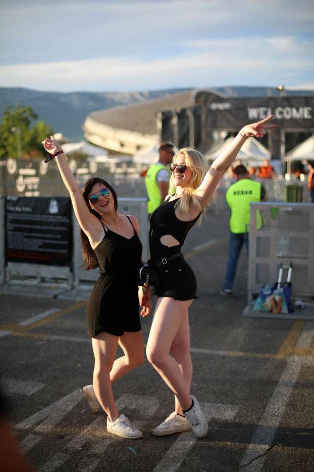 Split: Posjeteitelji pristižu na treću večer Ultra Europe festivala 2018.