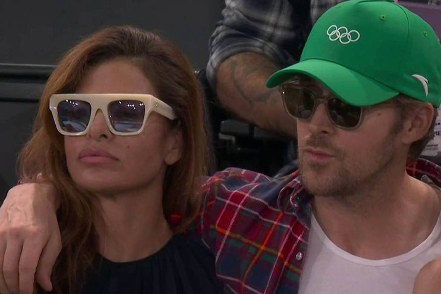 Eva Mendes and Ryan Reynolds at the 2024 Paris Olympics