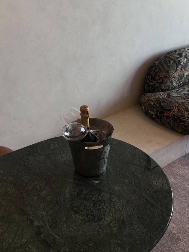 FOTO Za ovom plavušom ludi cijeli svijet: Zrači seksepilom, a forma joj je nenadmašna