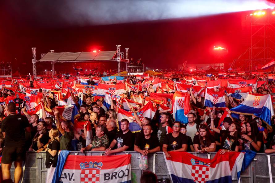 Vukovar: Koncert Marka Perkovića Thompsona pod nazivom 'Vukovar – Zajedno za budućnost'