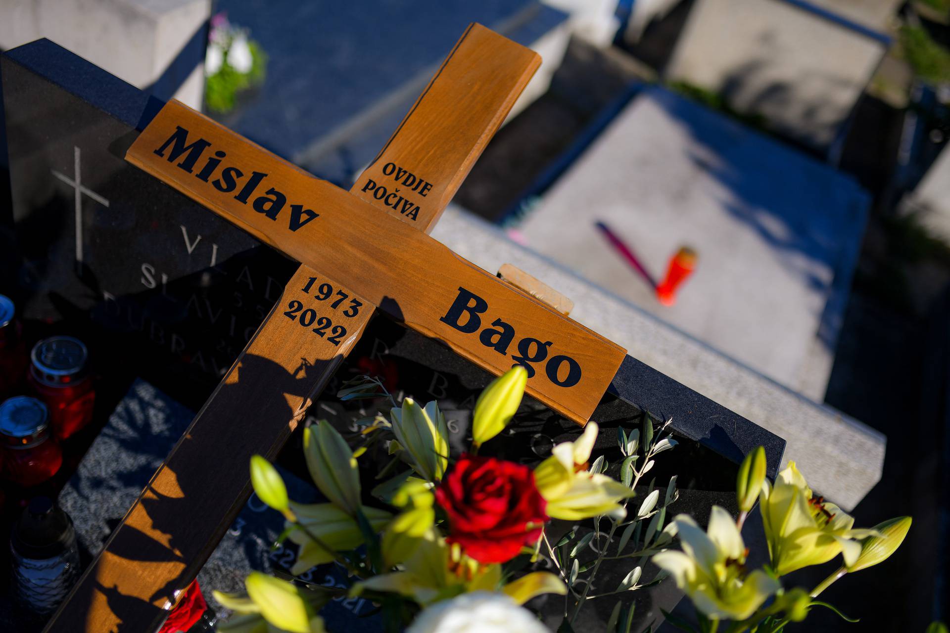 Zagreb: Grob nedavno preminulog novinara Mislava Bage