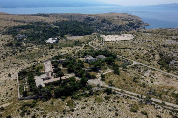 Pogled iz zraka na "Hrvatski Alcatraz"