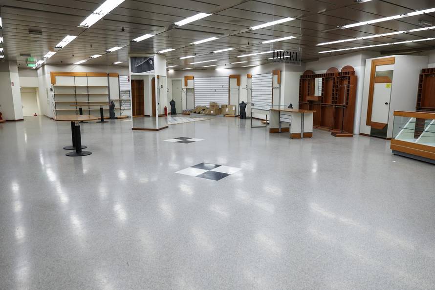 Zagreb: Nakon 145 godina Nama je zauvijek  zatvorila svoja vrata 