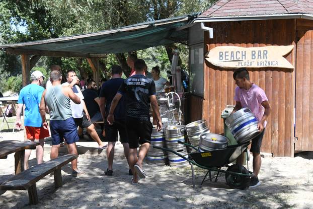 S ciljem ukazivanja na očuvanje rijeka i prirode održano druženje na Križnici