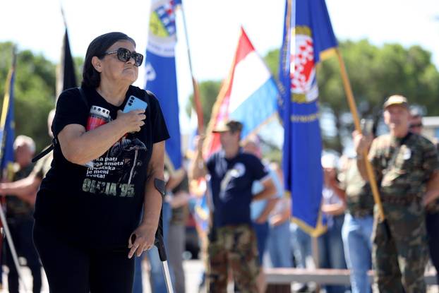 Rijeka: Mimohod povodom obljetnice Oluje te prigodno polaganje vijenaca za sve poginule