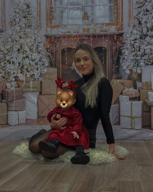 FOTO Vrsaljkova Kaja ima novu frizuru! Sad više nije plavuša...