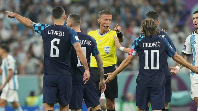 Talijana koji je sudio utakmicu Hrvatske i Argentine proglasili su najboljim sucem na svijetu