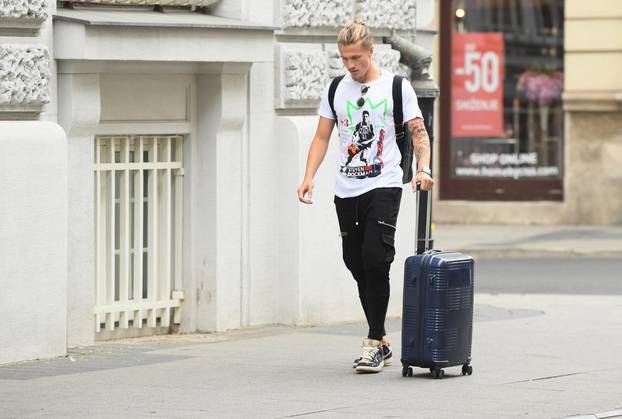 'Vatreni' pod maskama: Kovačić i Ćaleta jedini ih nosili, drugi ne