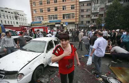 U eksploziji auta na tržnici u Rusiji poginulo je 16 ljudi