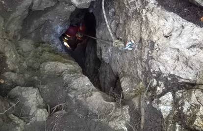 FOTO Lepe ti je Zagorje zelene - i duboke: Speleolozi kraj Ivanca otkrili najdublju zagorsku jamu!