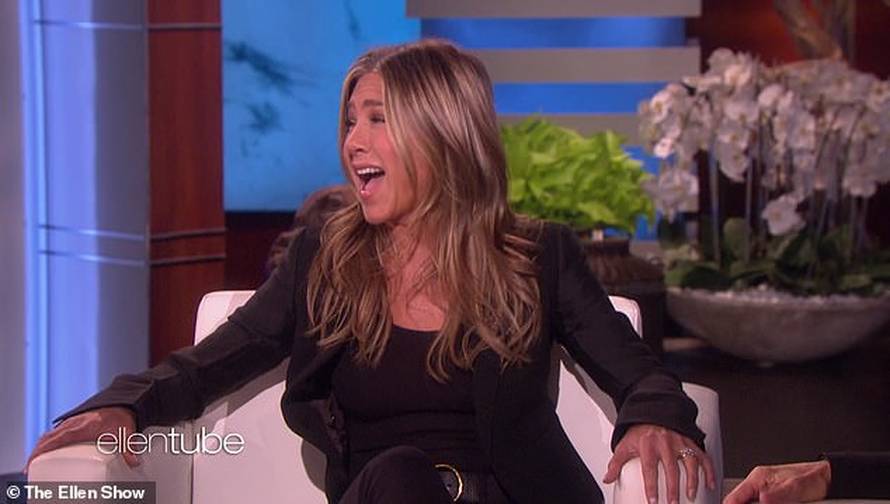 Jennifer Aniston i Gerard Butler nekoć su bili članovi seks kulta?