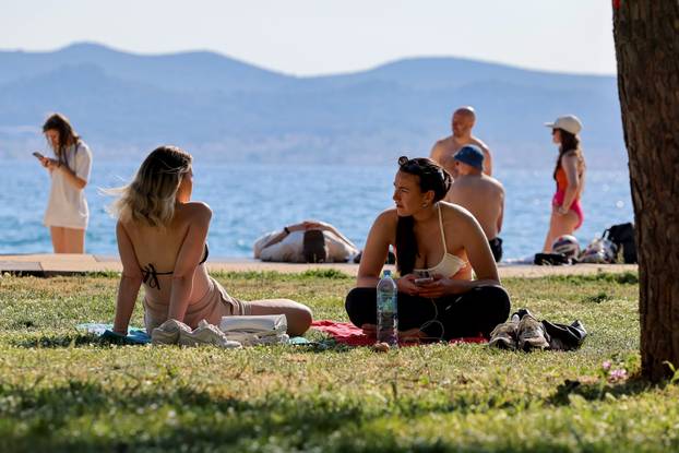 Zadar: Praznik rada na plaži Kolovare