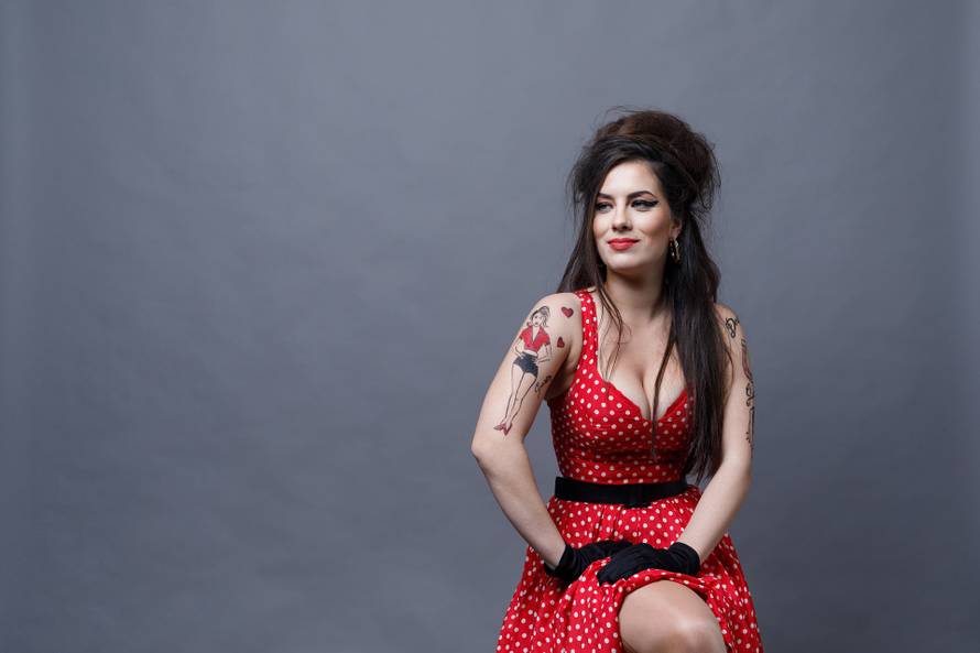 Zagreb: Ana Uršula Najev kao Amy Winehouse