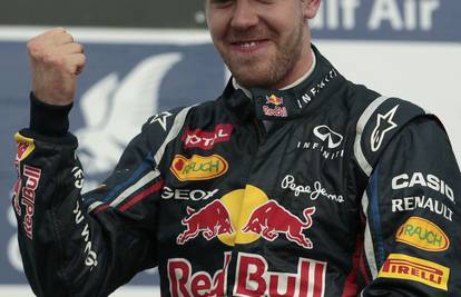 Sebastian Vettel dominira: Na VN Indije  uzeo 'pole-position'